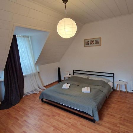 Canim Appartement Дуйсбург Екстер'єр фото